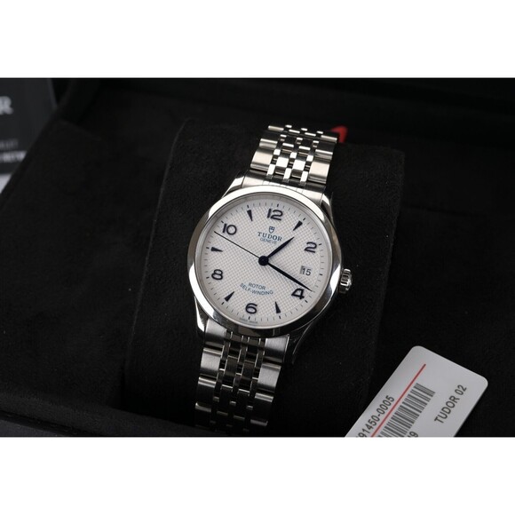 New 2024! TUDOR 1926 M91450-0005 Opaline & Blue Dial SS 36mm Watch - Full Set - Picture 4 of 7